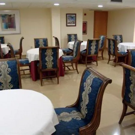 فندق Crisol 3*